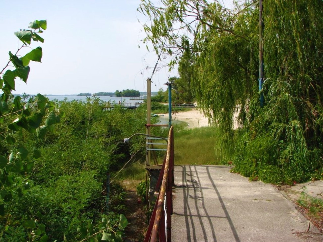 Село Канівське