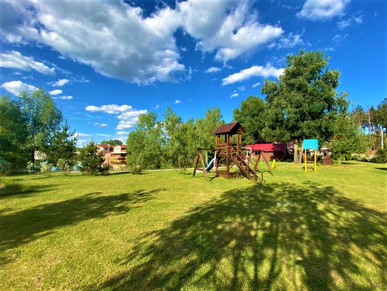 Село Рожни, Київська область