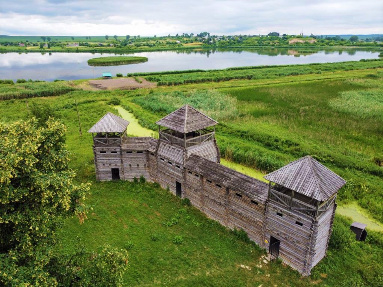 Село Пересопница
