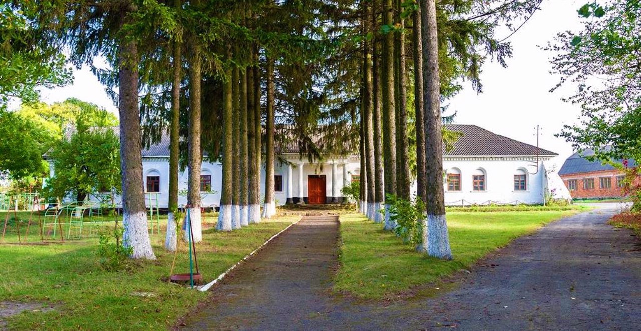 Село Зіньків