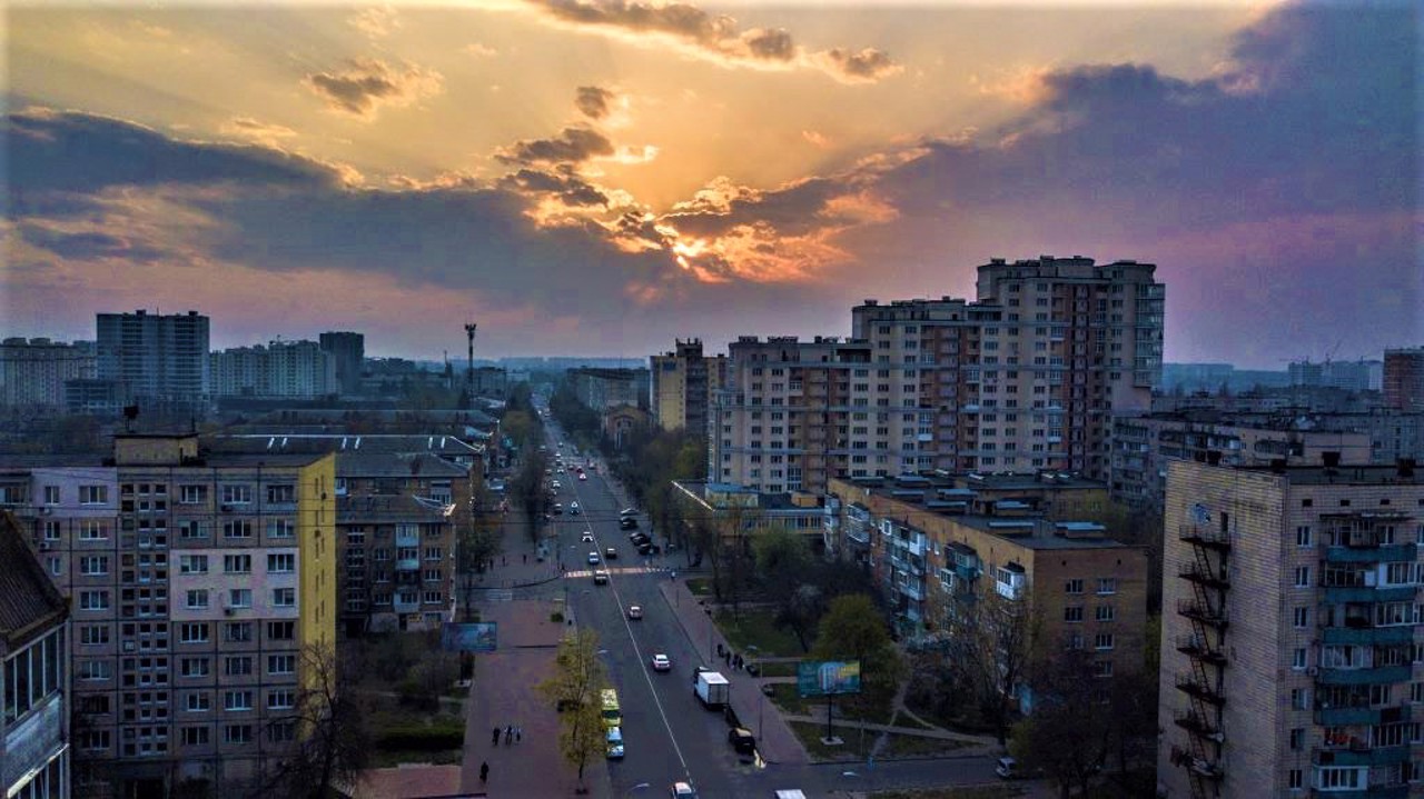 Місто Вишневе