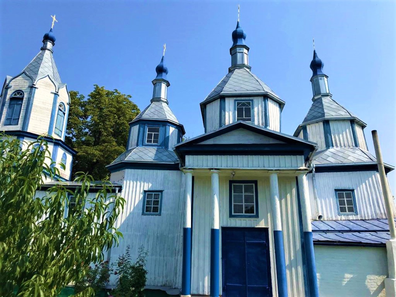 Kornylivka village