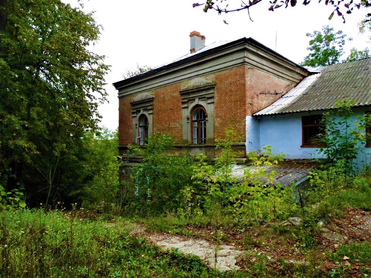 Village Vyshcheolchedaiv
