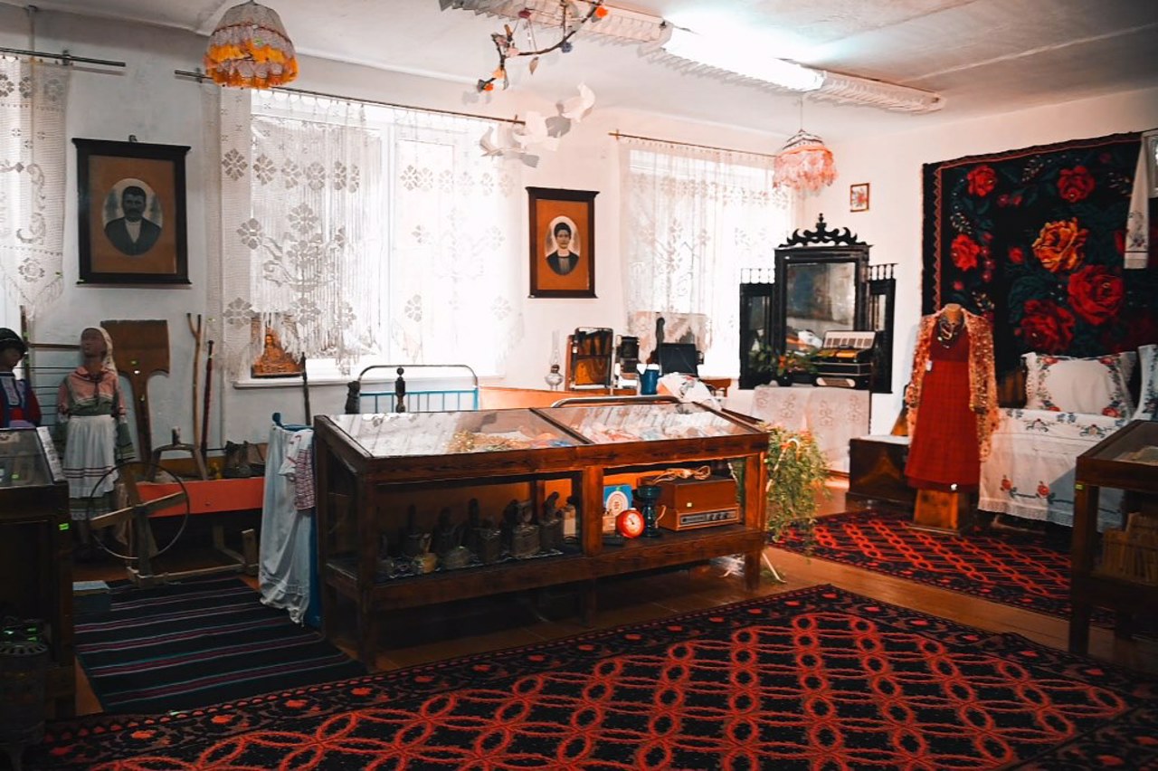 Село Котловина