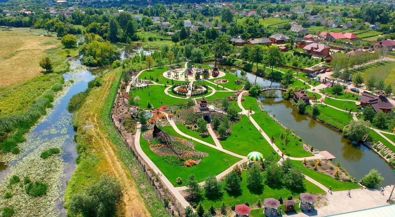 Volodarka village