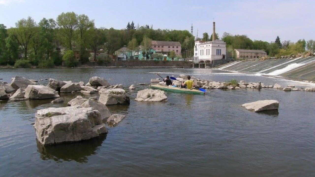 Селище Сутиски