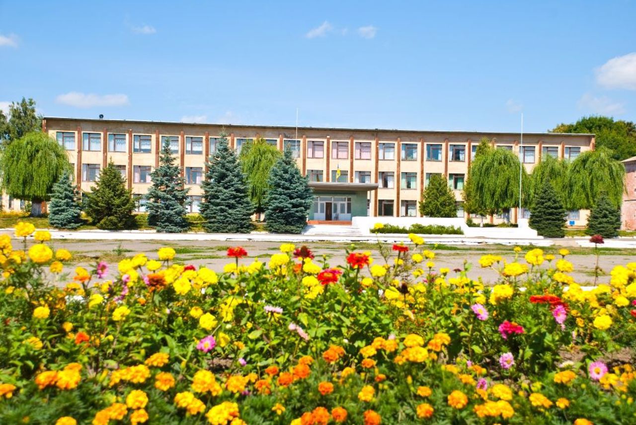 Селище Сутиски
