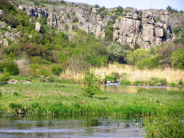 Актівський каньйон, Актове