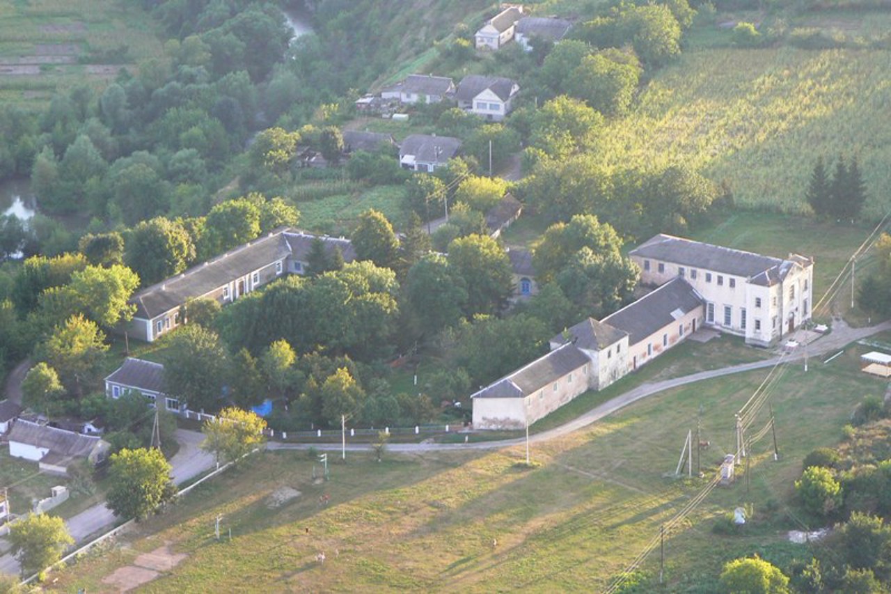 Панівецький замок, Панівці