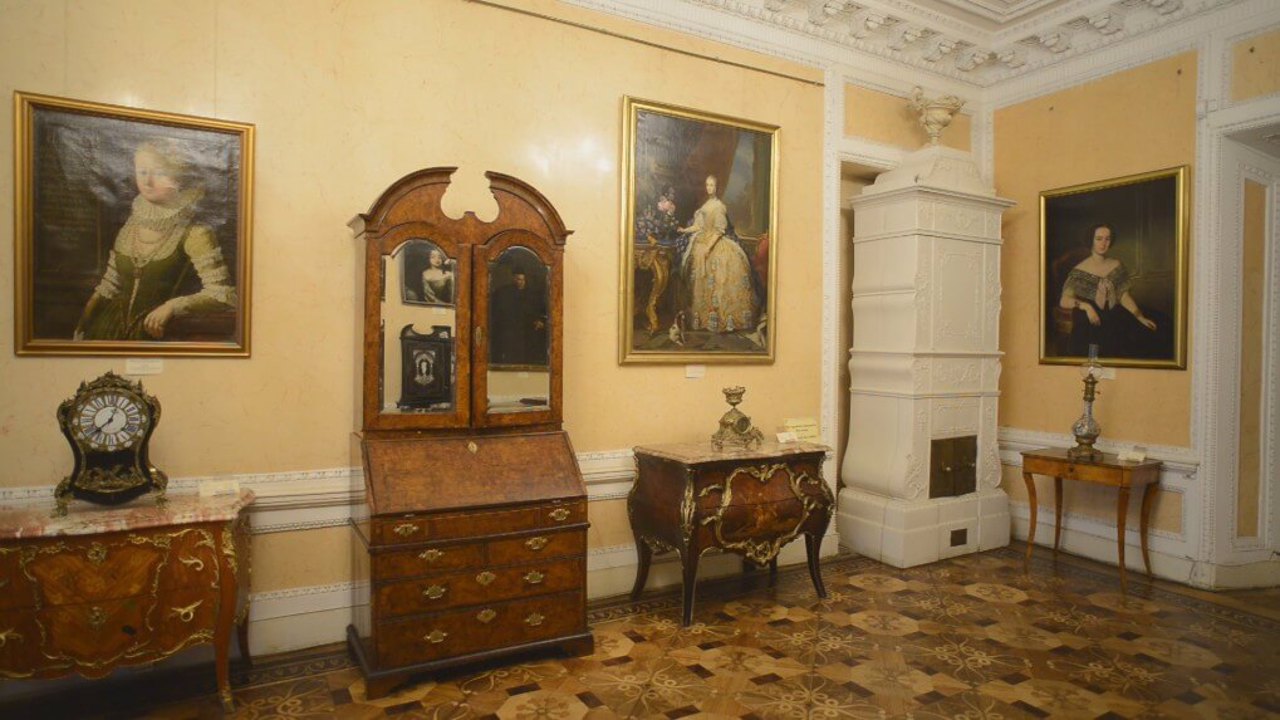 Lviv Historical Museum (Kornyakt Palace, Italian Courtyard)