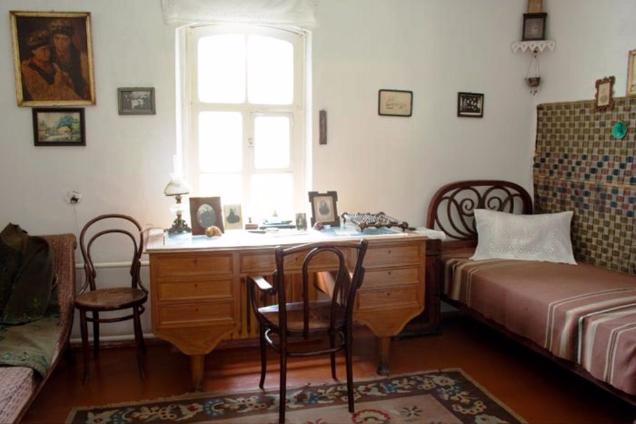 Panas Myrny Museum, Poltava
