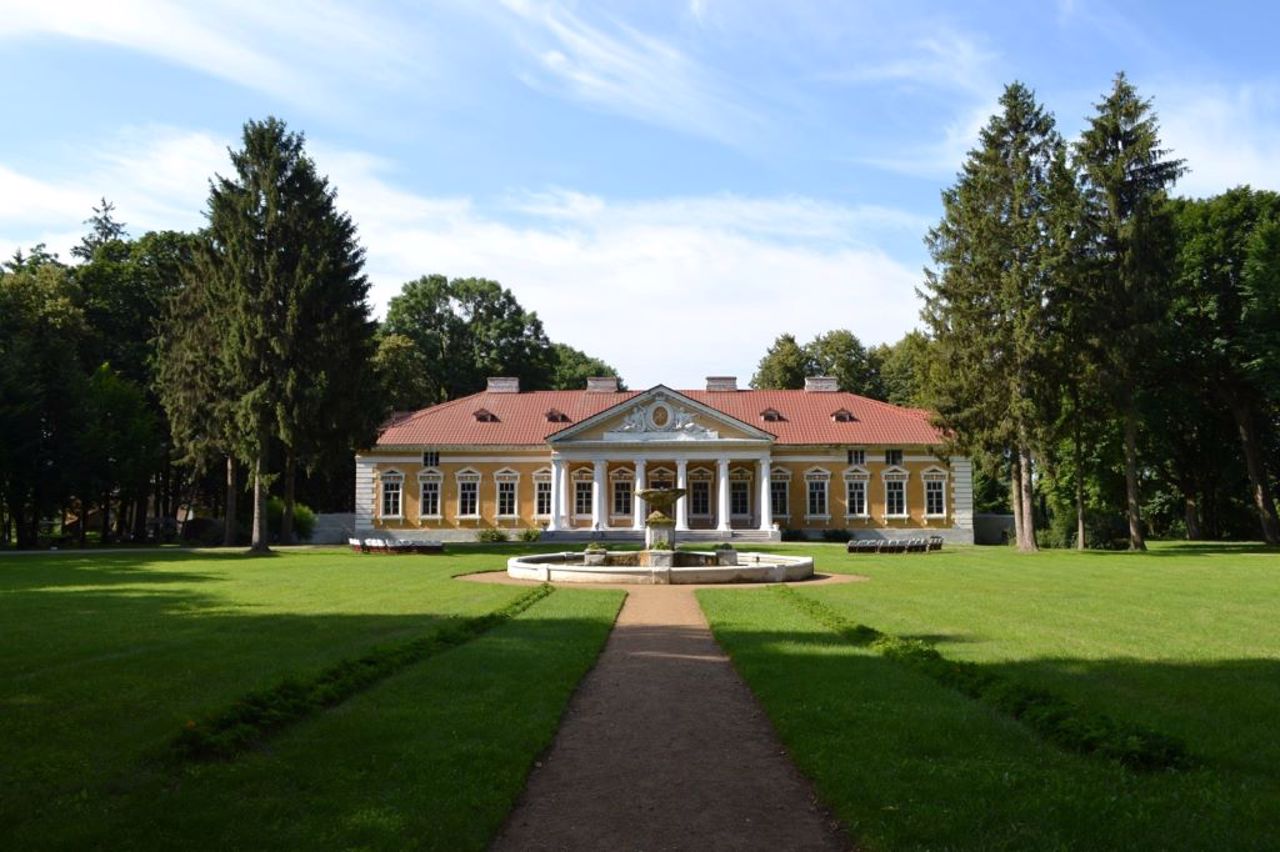 Садиба Чечеля (Палац), Заповідник Самчики