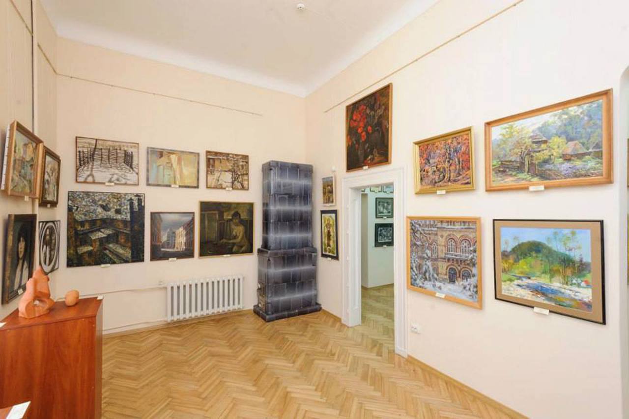 Чернівецький художній музей, Чернівці