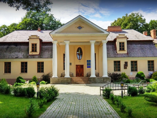 Музей В'ячеслава Липинського, Затурці