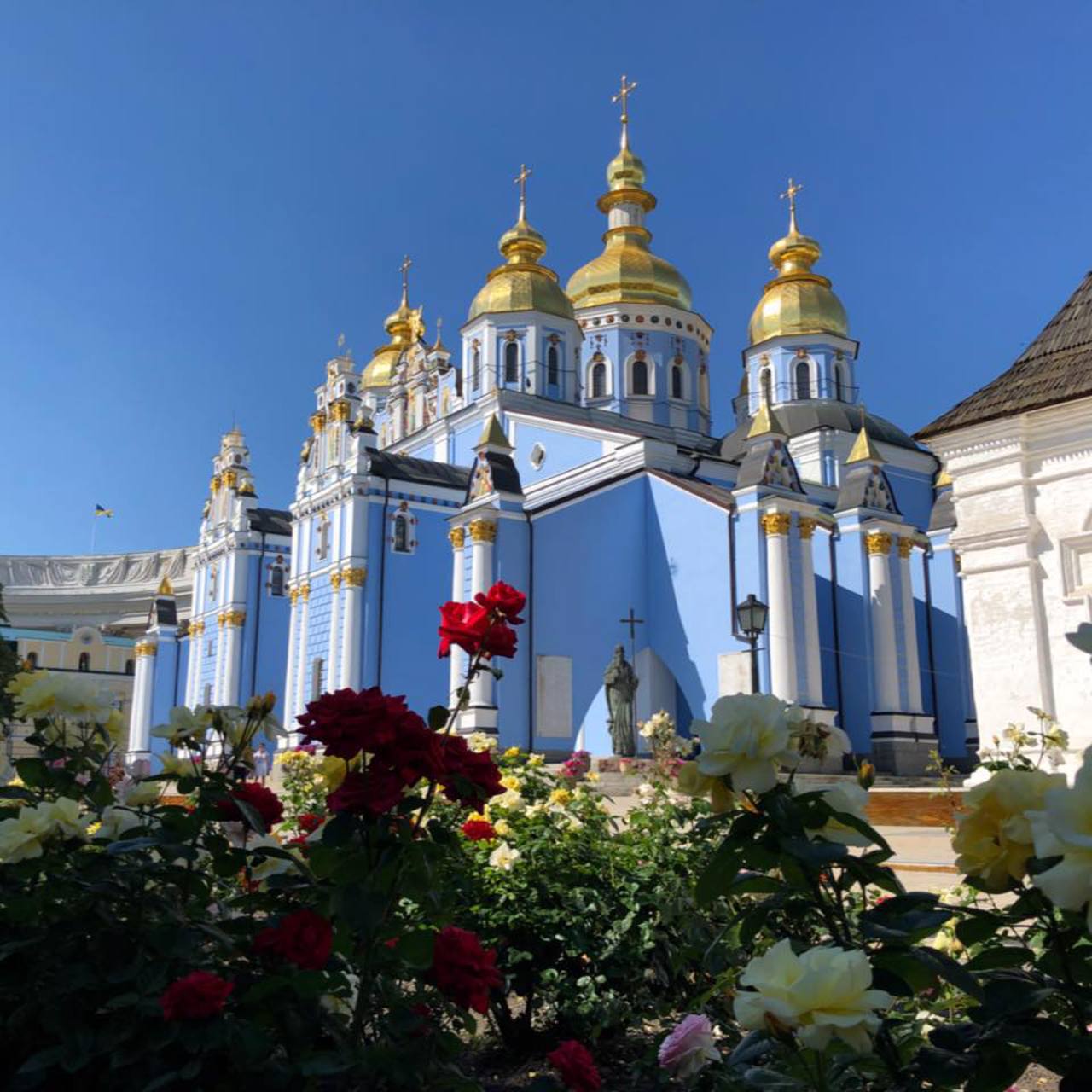 Свято-Михайлівський Золотоверхий монастир, Київ