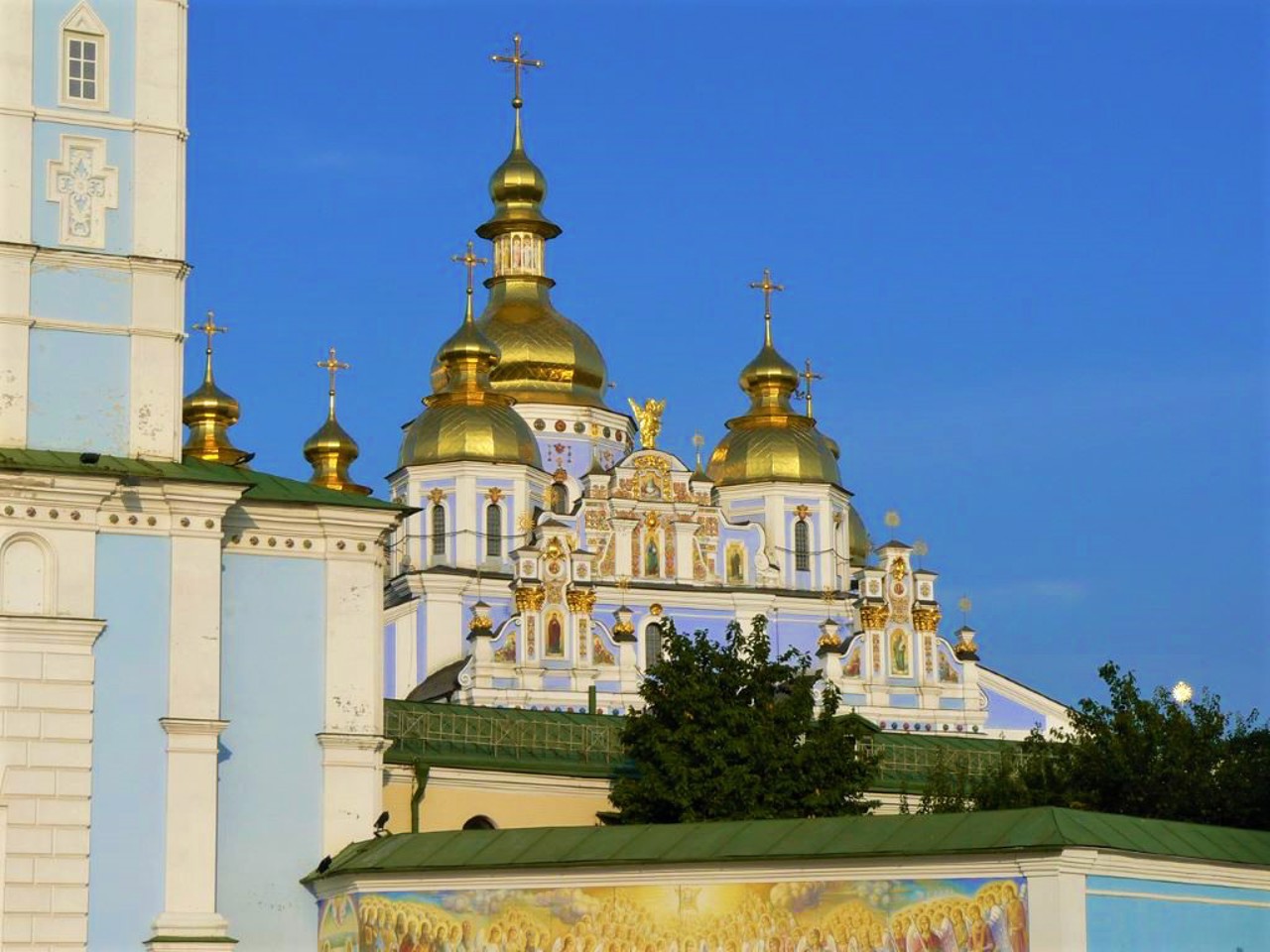 Свято-Михайлівський Золотоверхий монастир, Київ
