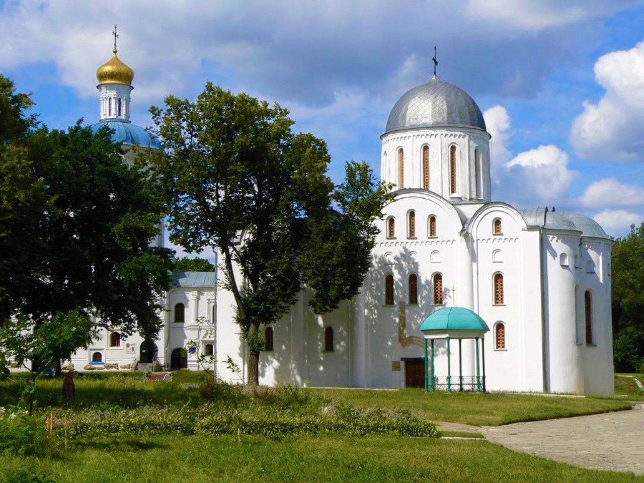 Чернігівський Вал (Дитинець), Чернігів