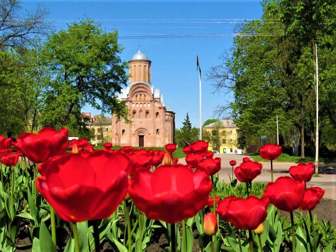 Pyatnytska Church, Chernihiv