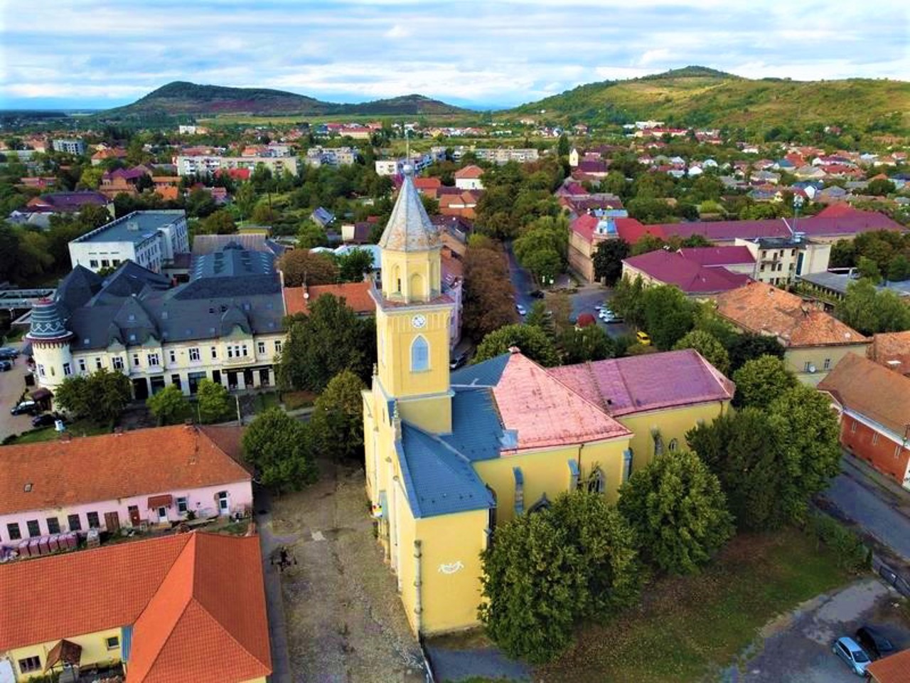 Костел Воздвиження Святого Хреста, Берегове
