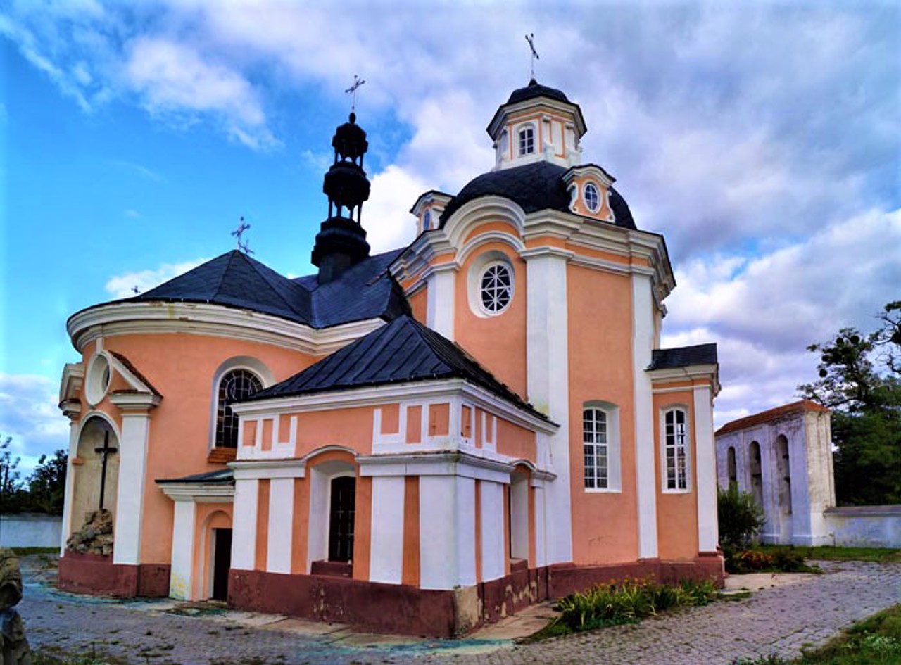 Костел Святого Антонія, Корець