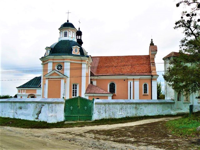 Костел Св. Антонія, Корець