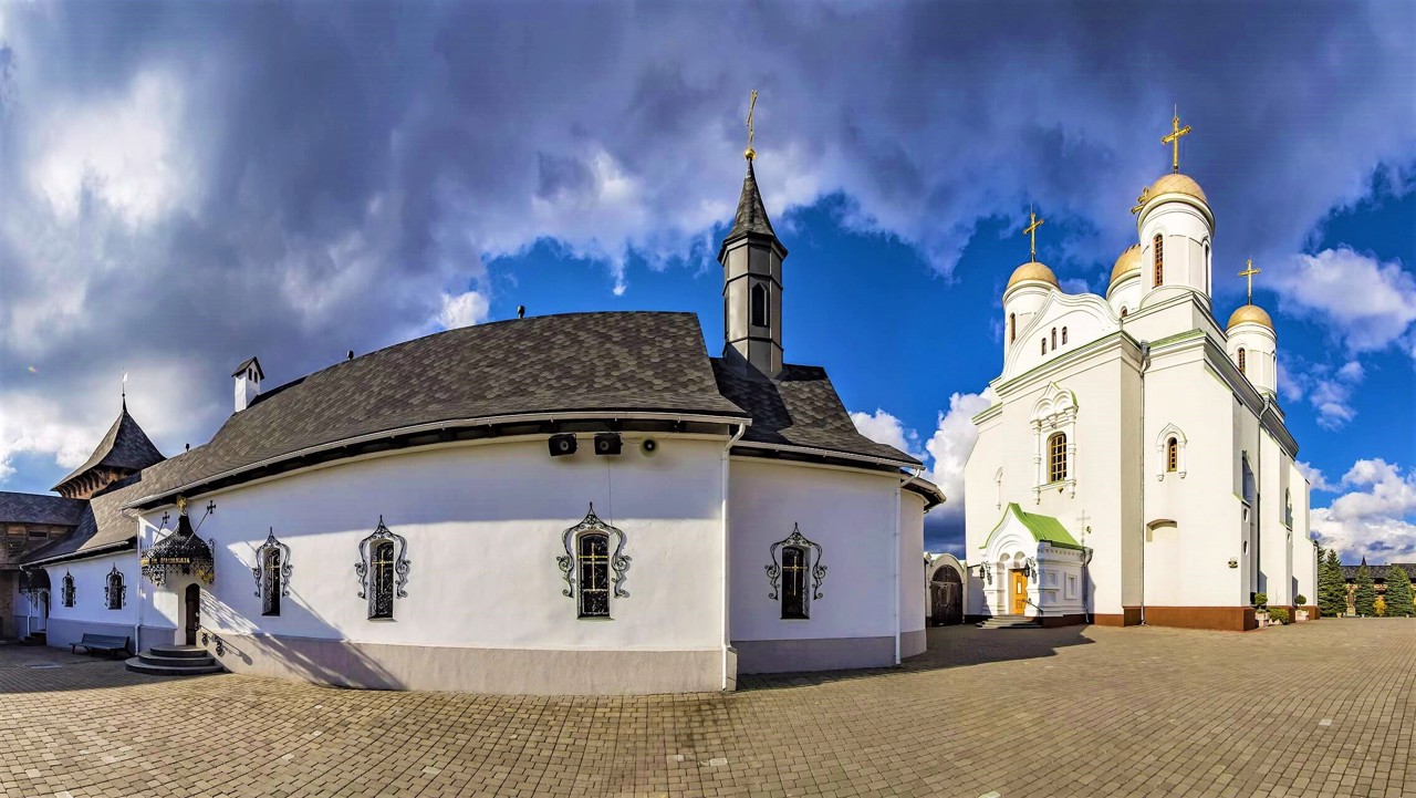 Святогорский Зимненский монастырь, Зимнее
