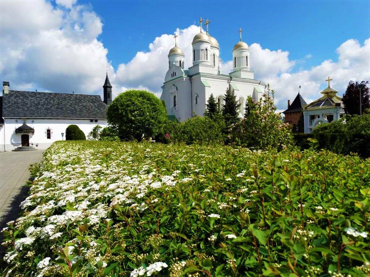 Святогорский Зимненский монастырь, Зимнее