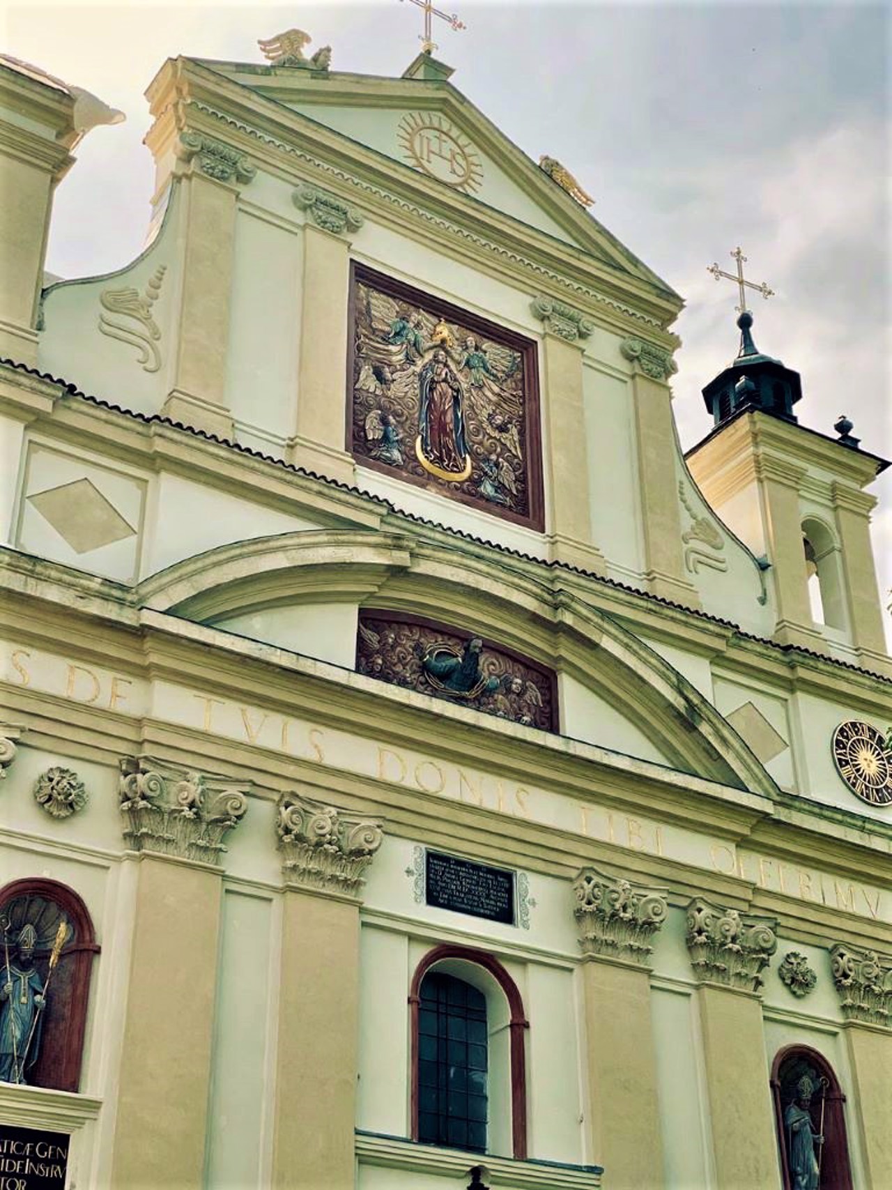 Колегіальний костел Святої Трійці, Олика
