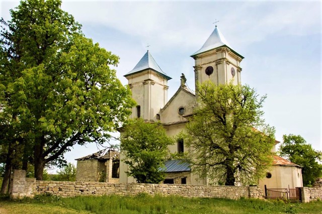 Домініканський костел, Сидорів