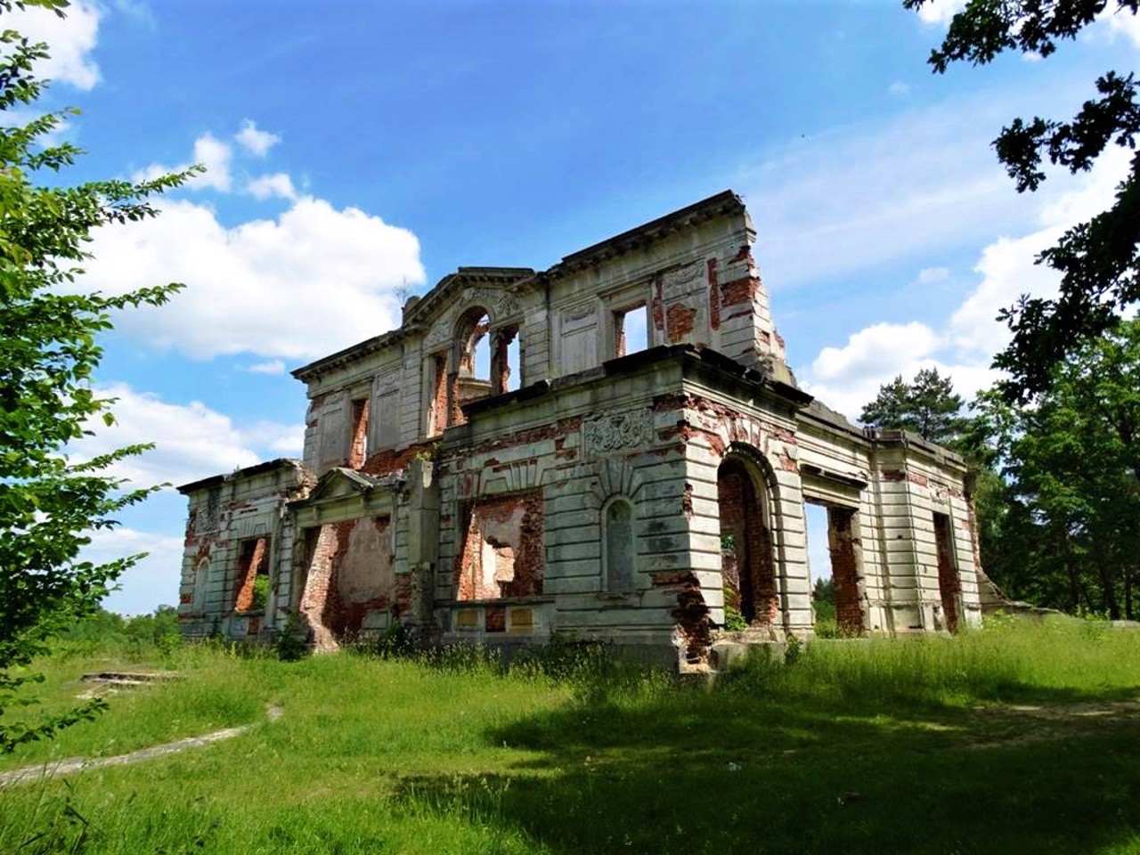 Палац Терещенків, Дениші