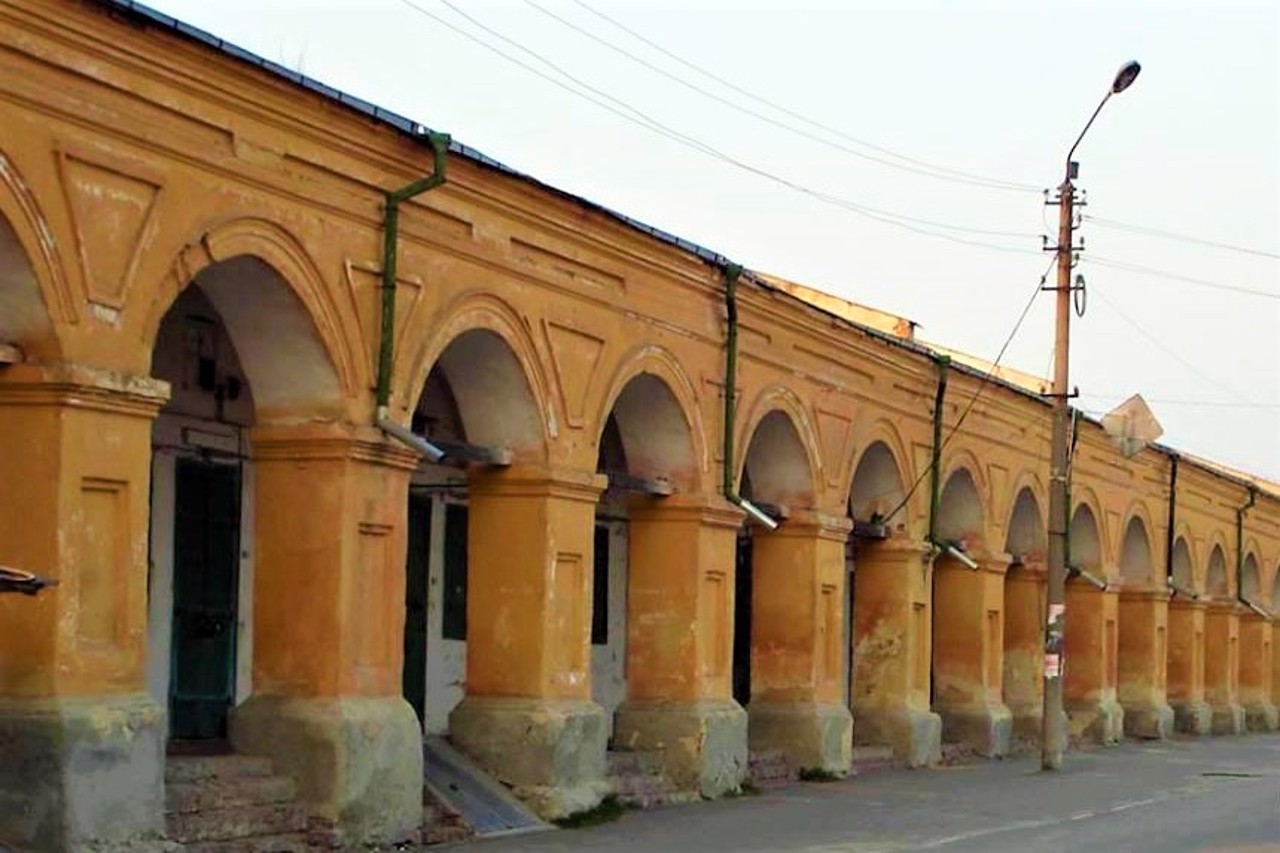 Базарна площа (Торгові ряди), Новгород-Сіверський