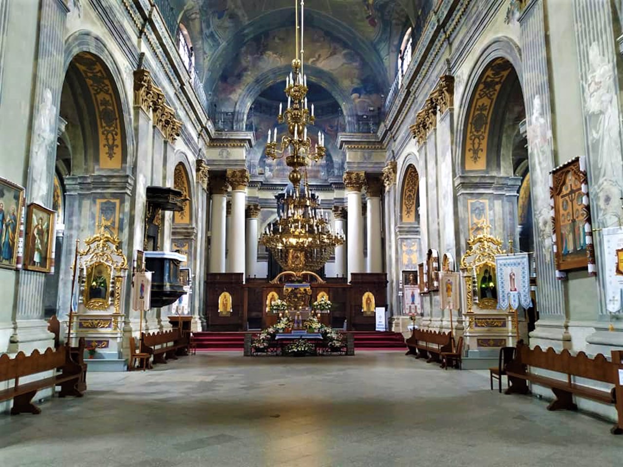 Церква Святого Михаїла (Костел кармелітів), Львів