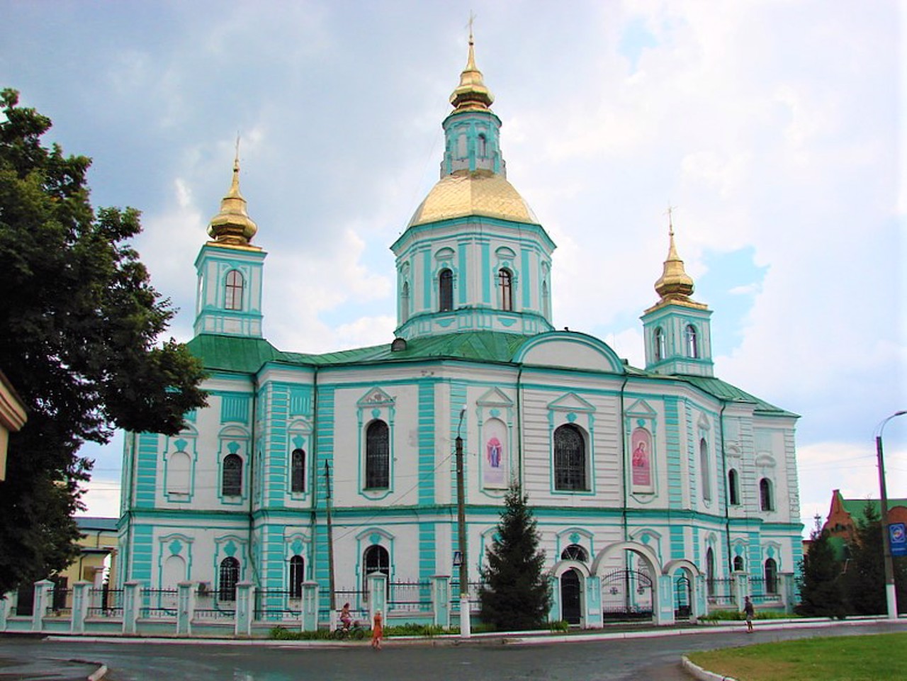 Holy Intercession Cathedral, Okhtyrka