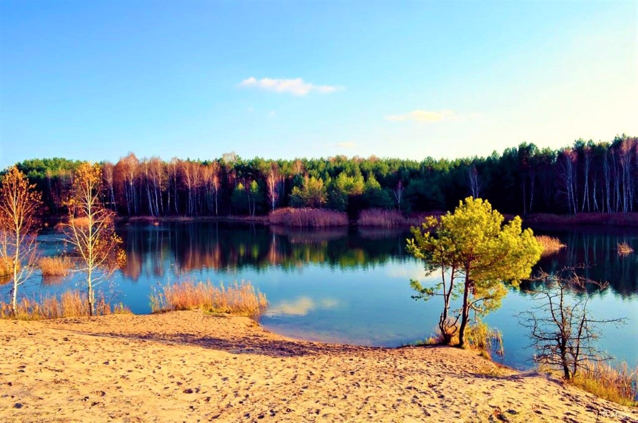 Блакитні озера, Стригани