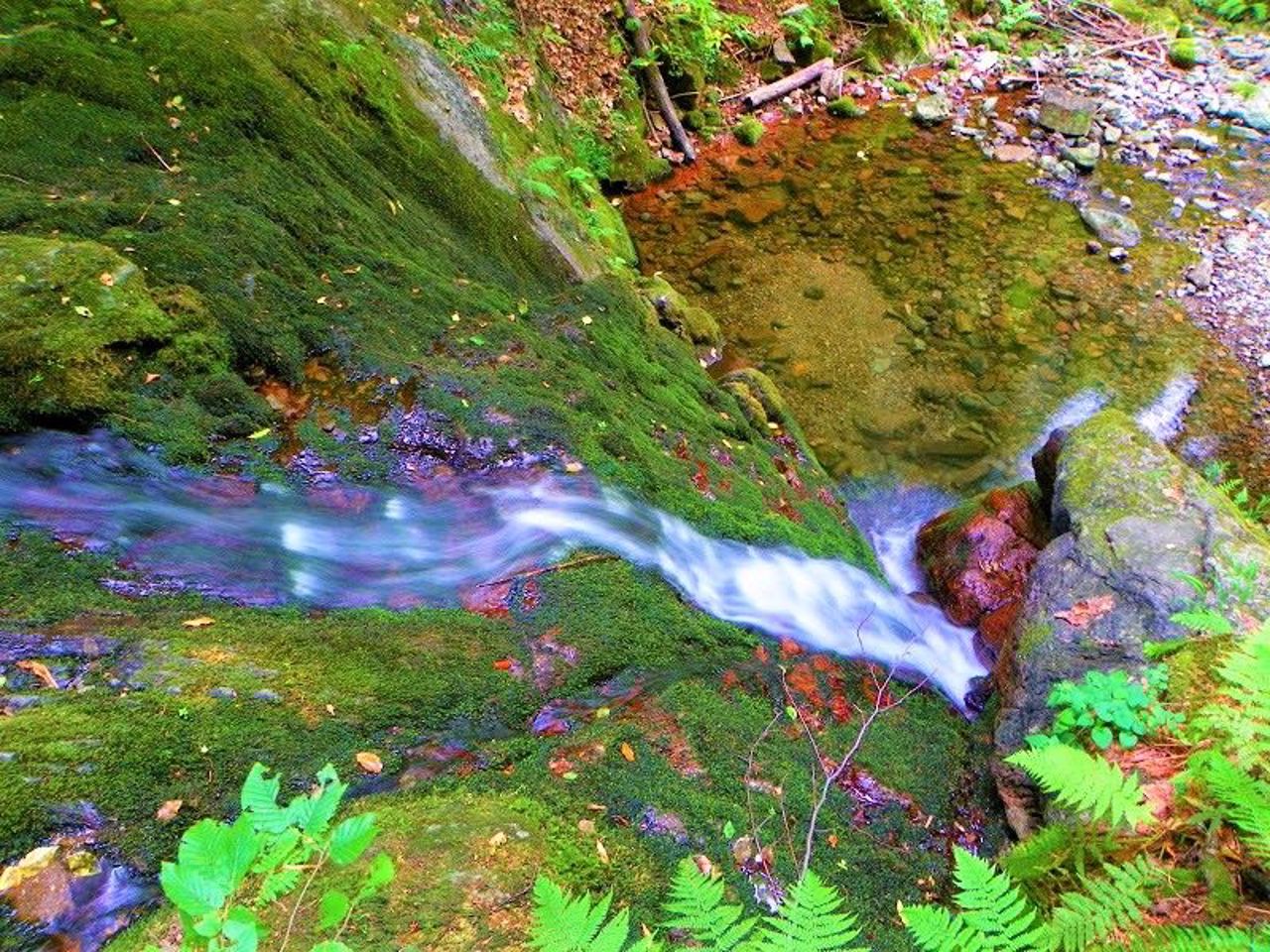 Horodyliv waterfall, Iza