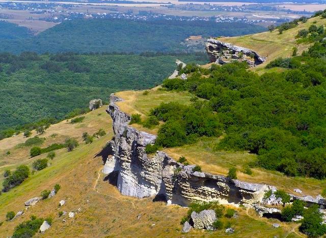 Городище Бакла, Скалисте