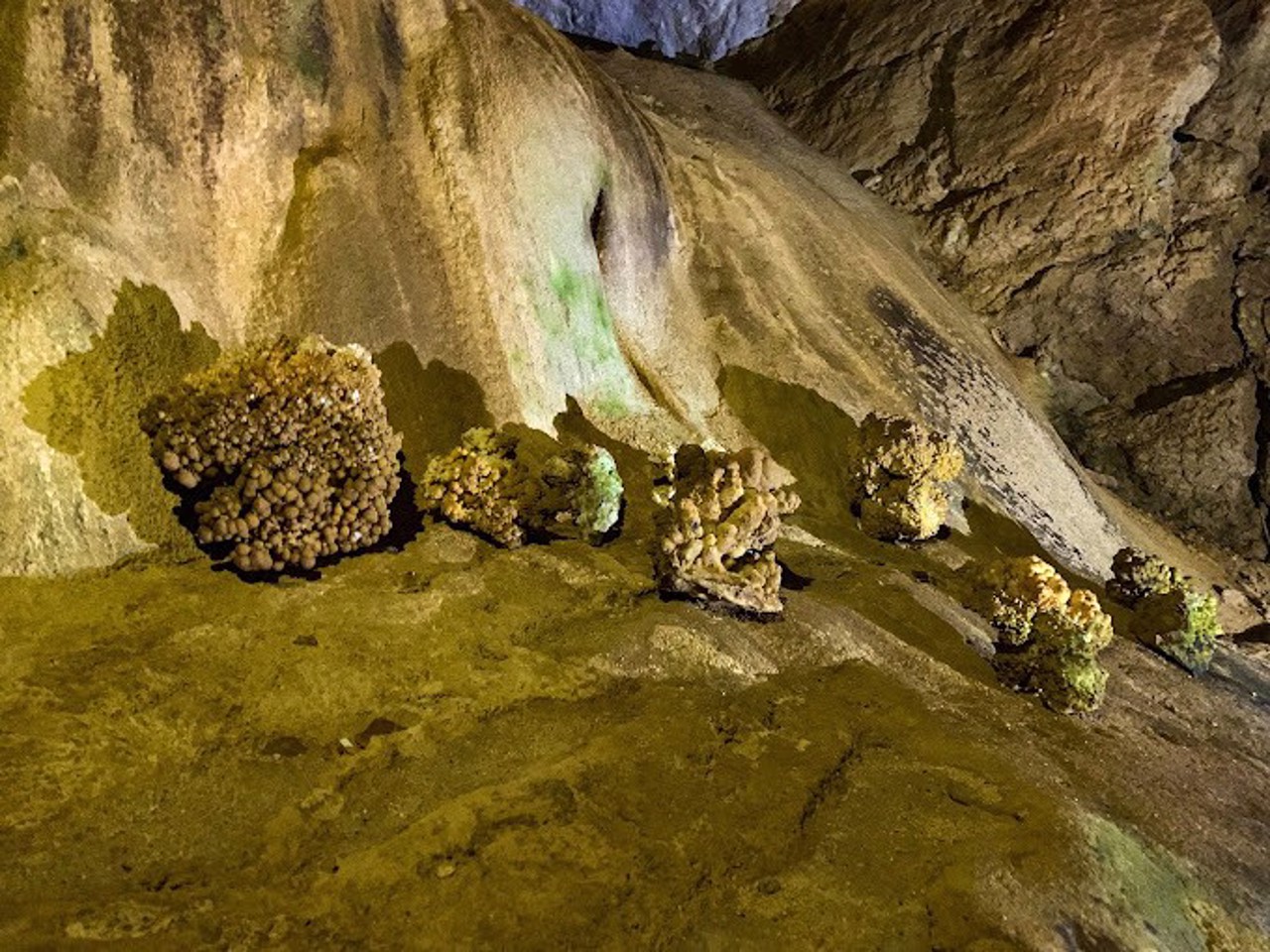 Marble Cave, Mramorne