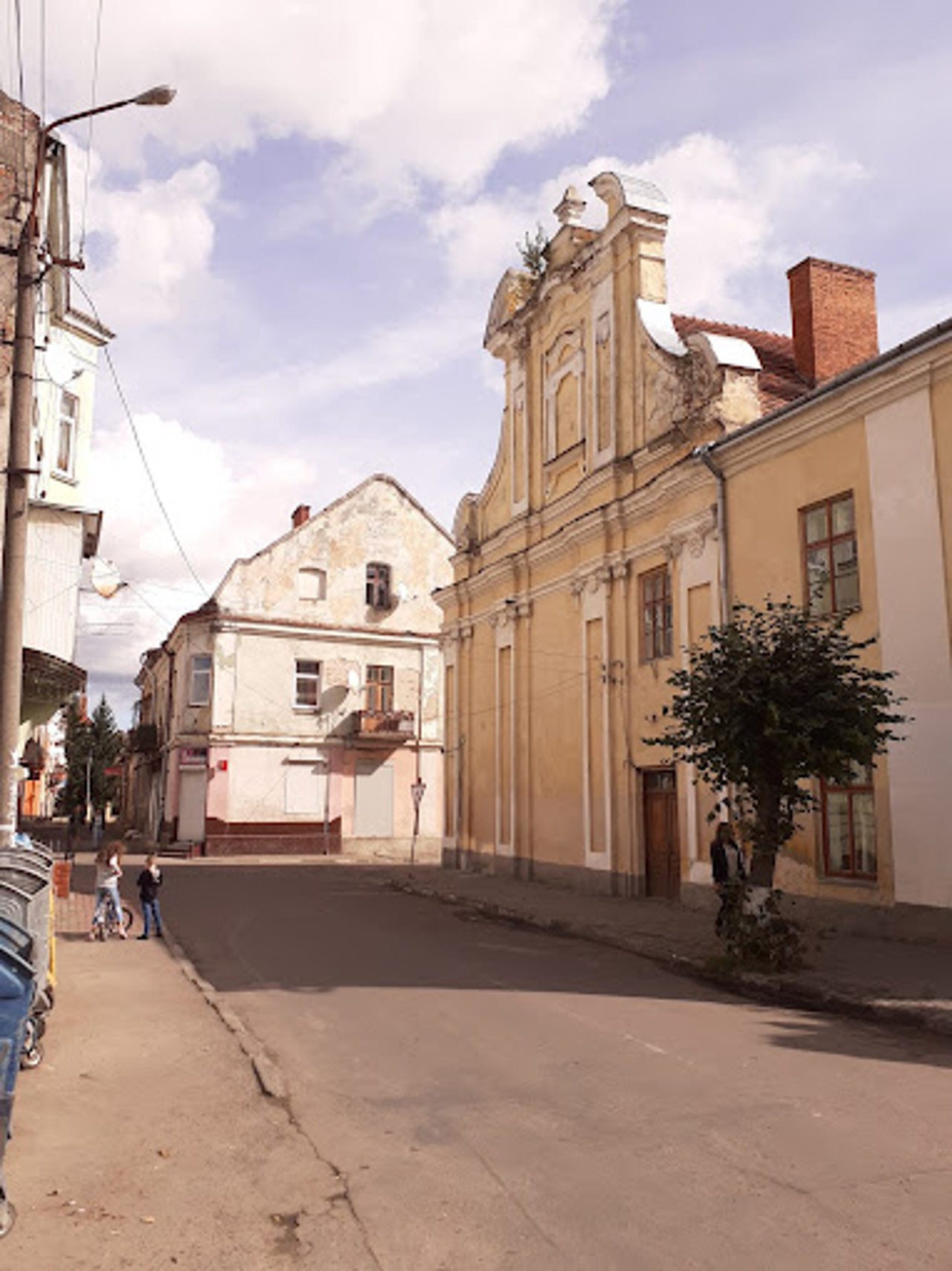 Єзуїтський колегіум, Самбір
