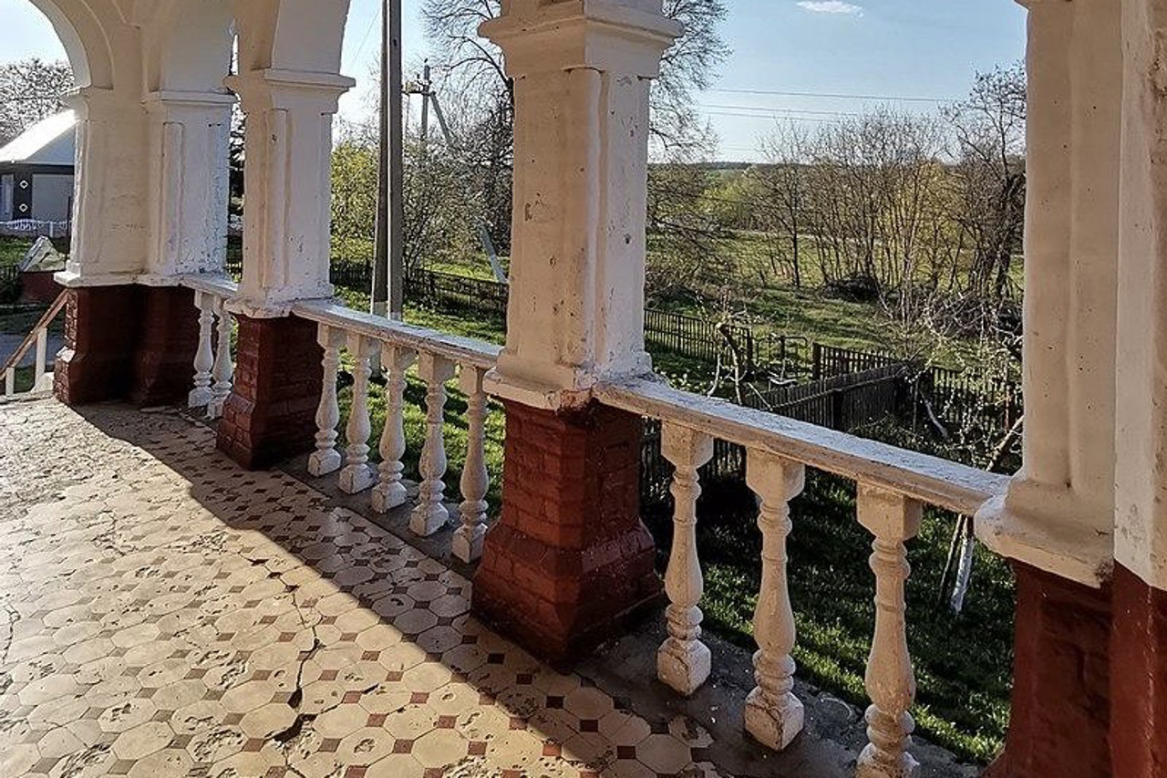 Kolonna-Chesnovsky Palace, Bozhykivtsi