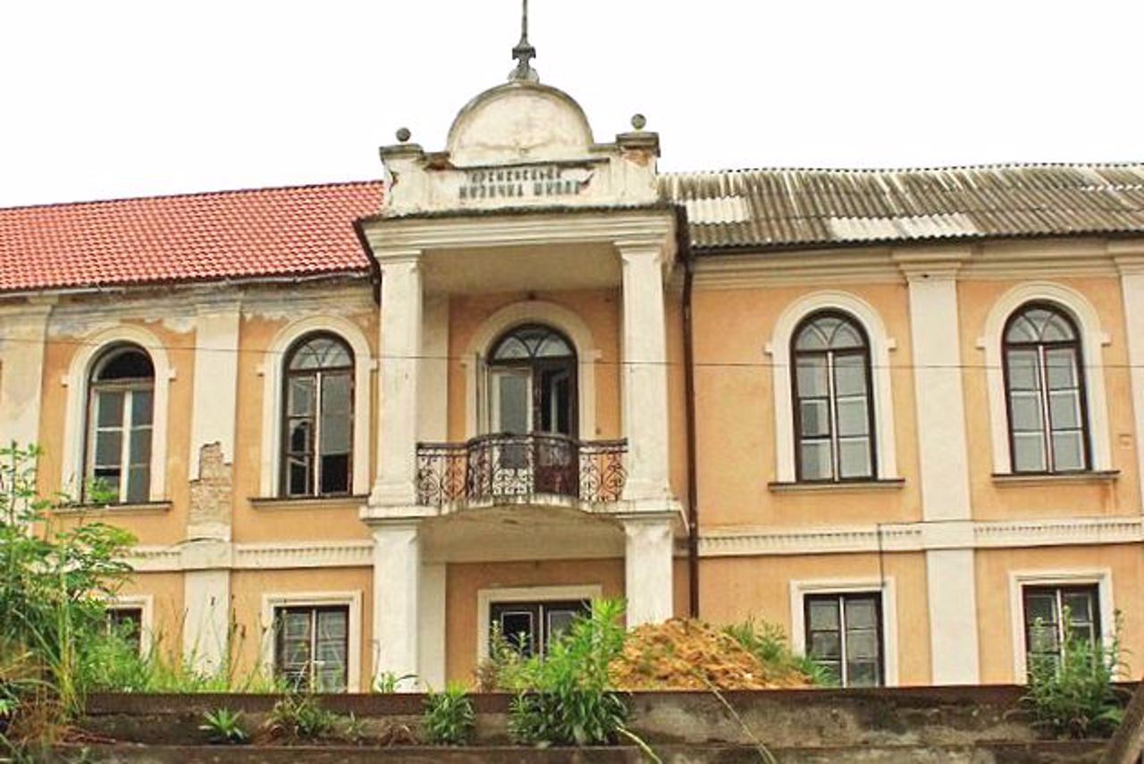 Школа мистецтв, Кременець