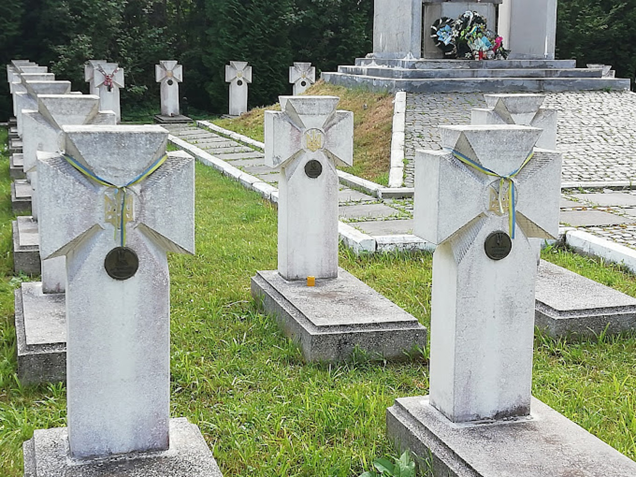 Меморіал воякам УСС, Тухля