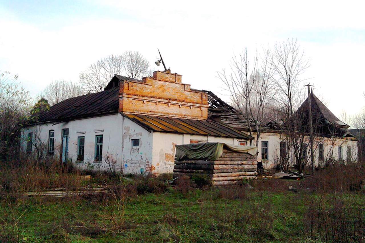 Садиба Шодуарів, Івниця
