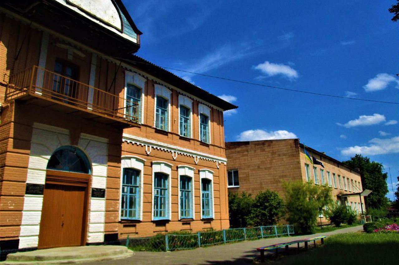 Міністерська школа, Чорнухи