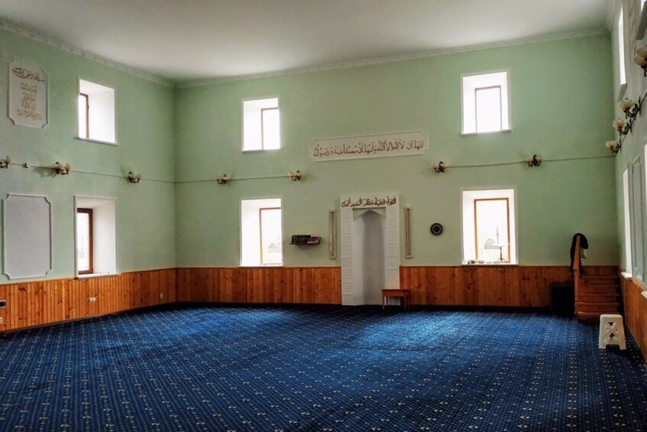 Adzhy-Bey Dzhami Mosque, Dachne
