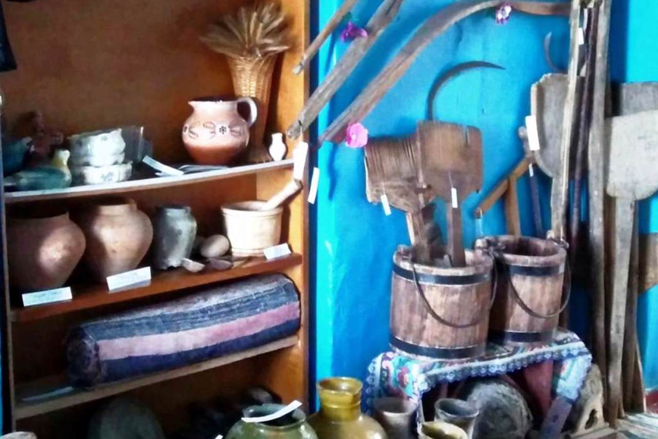 Кобеляцкий музей литературы и искусства