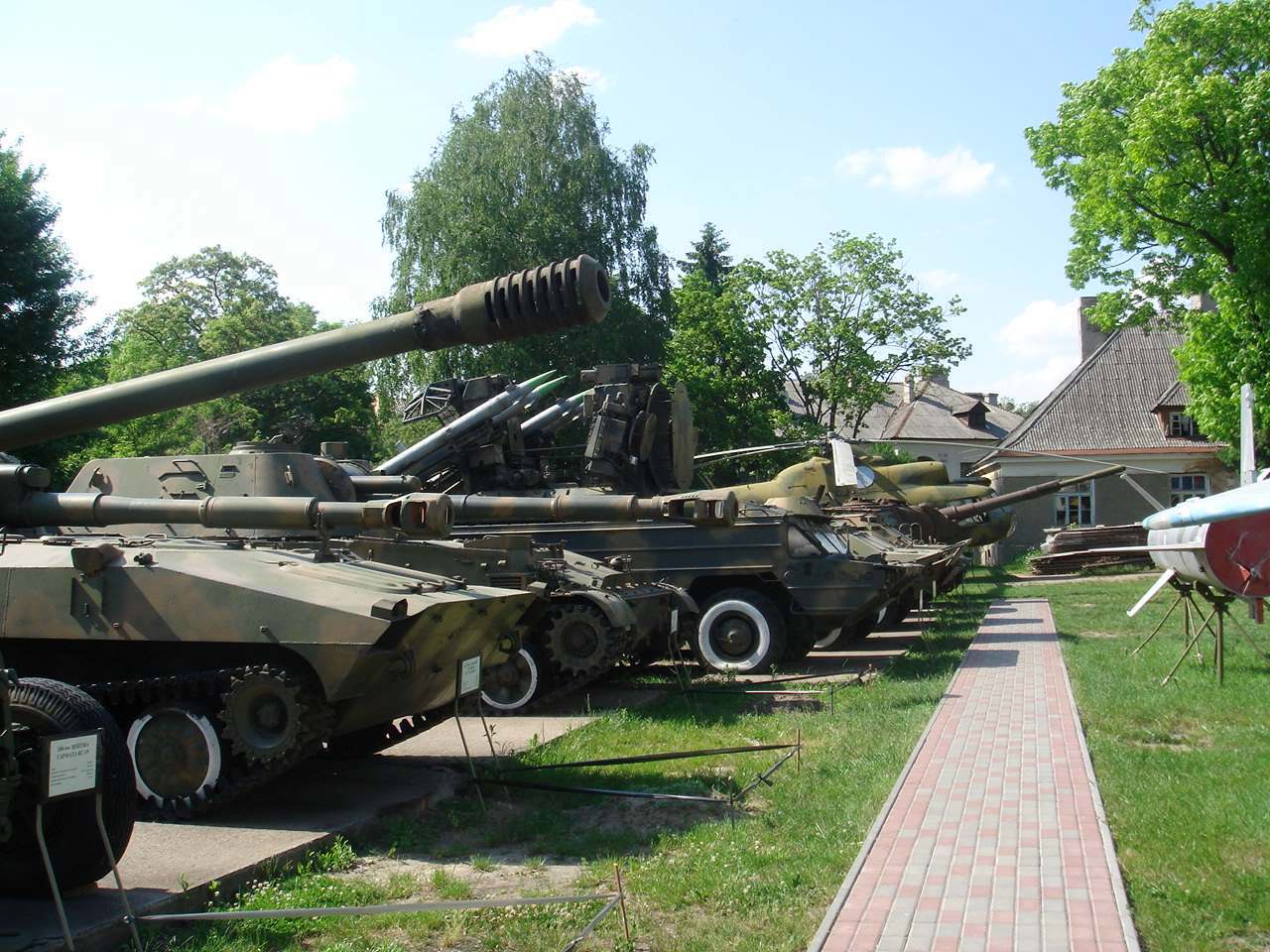 Волинський музей українського війська та військової техніки, Луцьк