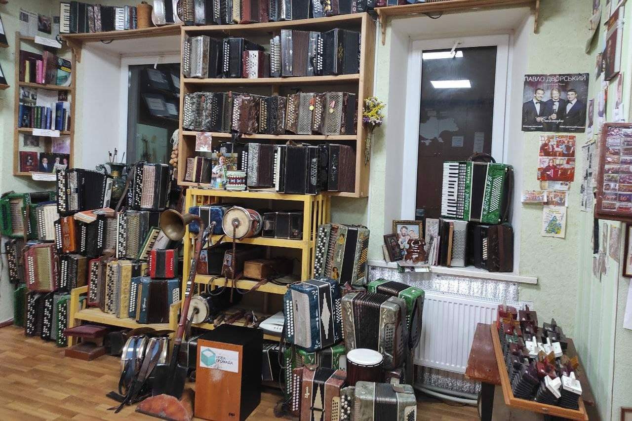 Ukrainian Harmonica Museum, Zhashkiv