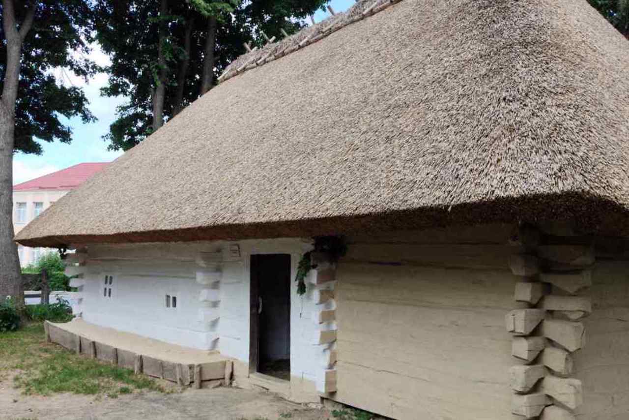 Чумацкая хата, Моринцы