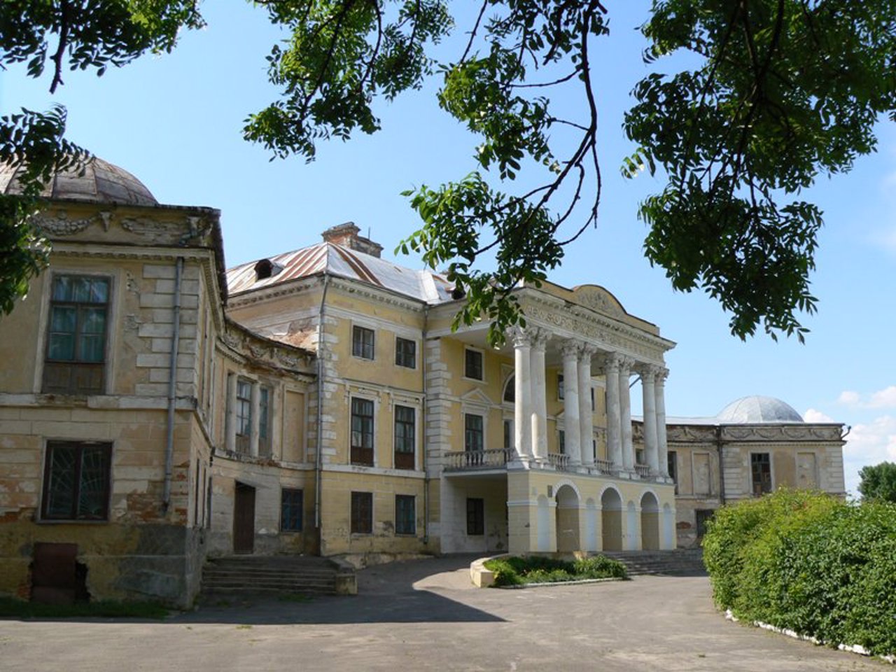 Палац Ґрохольських (Музей авіації), Вороновиця