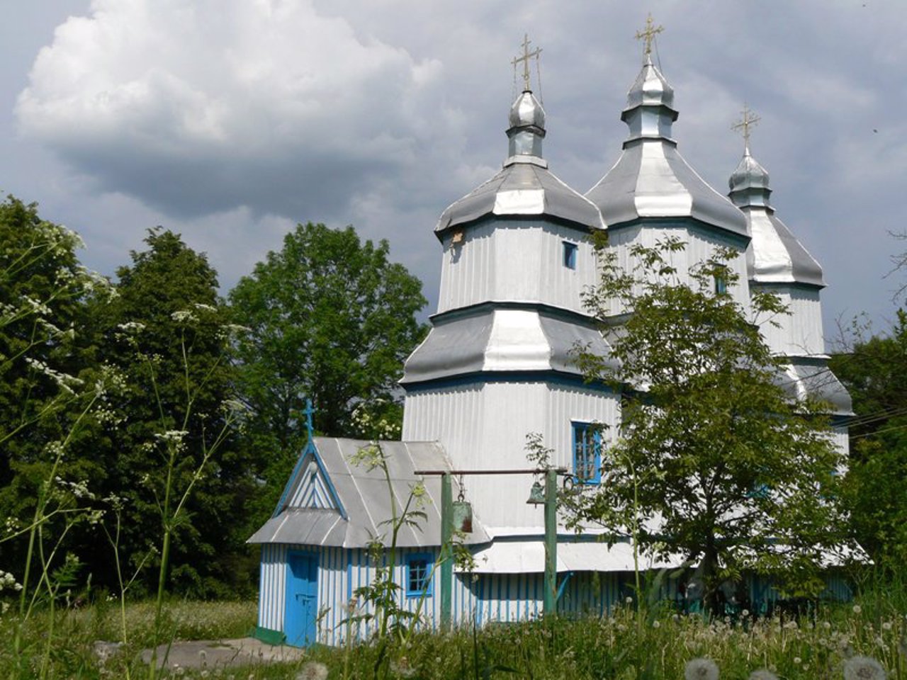 Saint Michael's Church, Voronovytsia